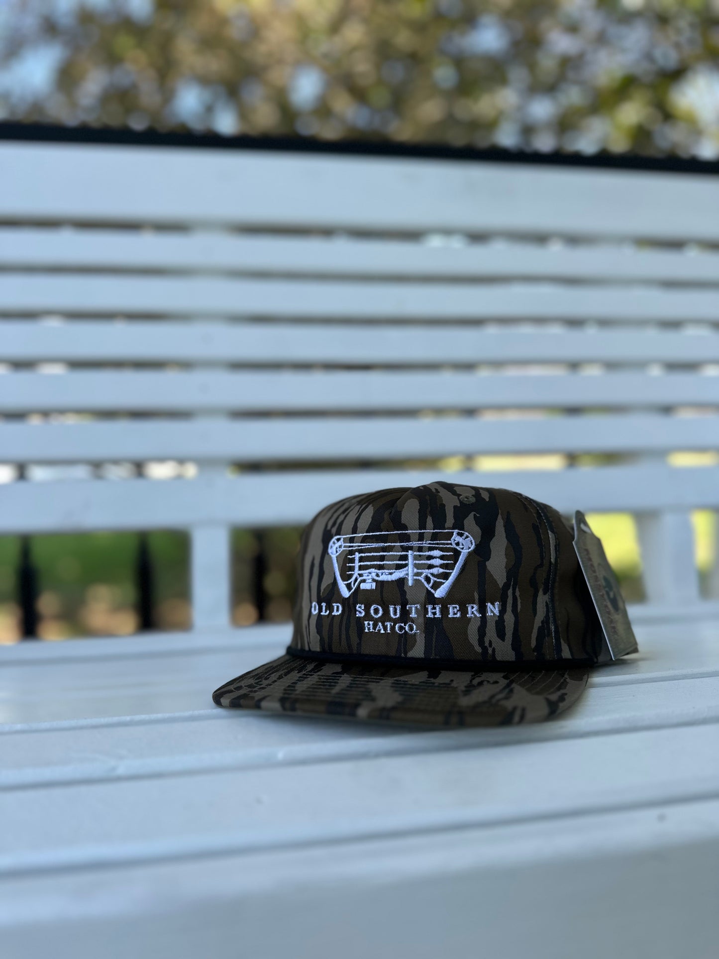 Mossy Oak Bottomland Camo, Richardson 256, Old Southern Bow Hat